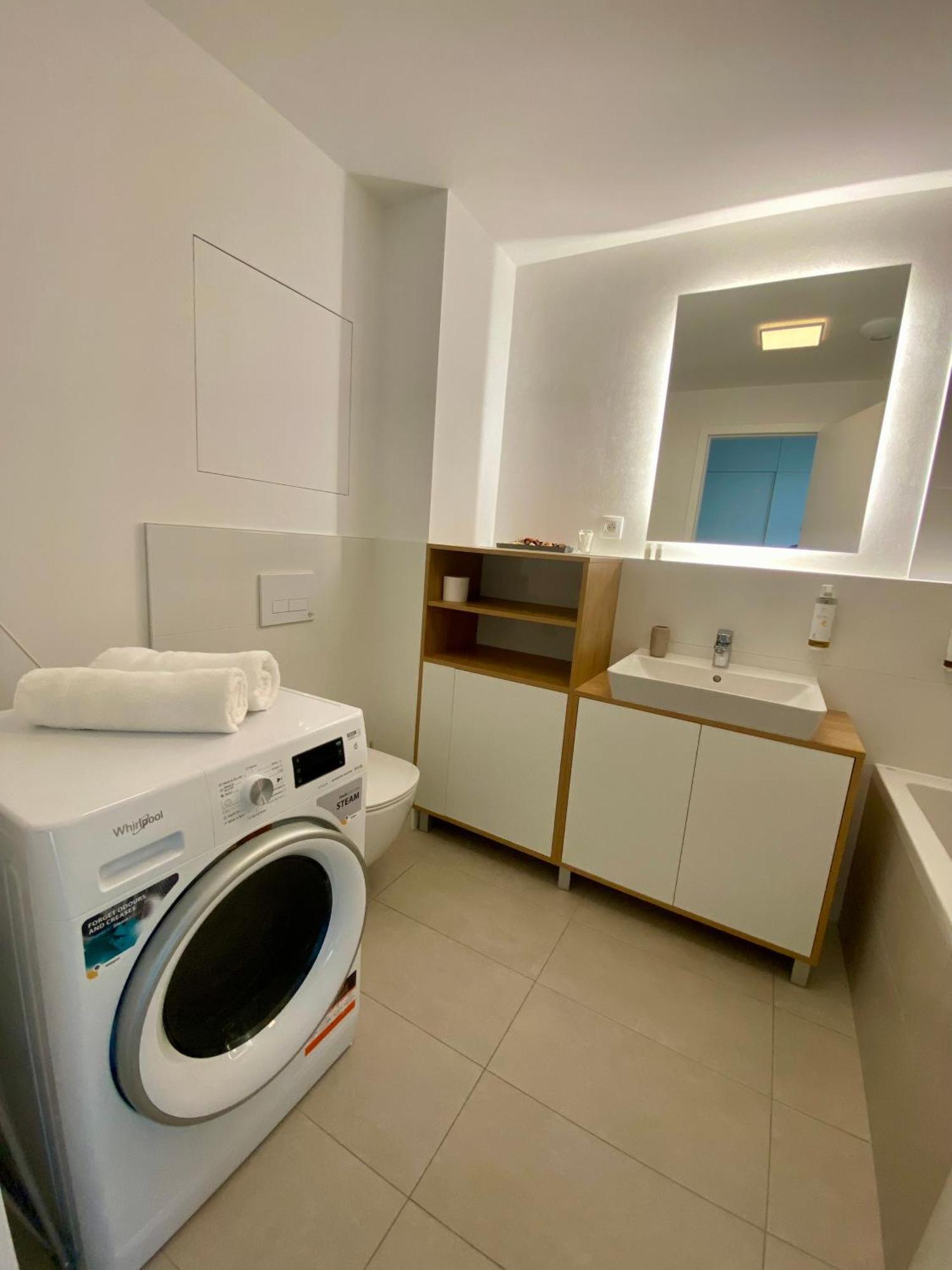 Danubius Apartments Pressburg Zimmer foto